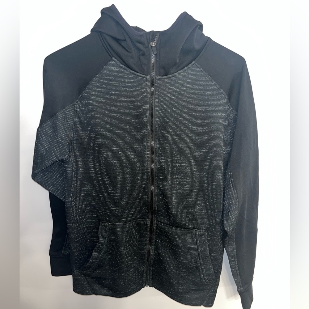 Champion men’s zip up sweater size M